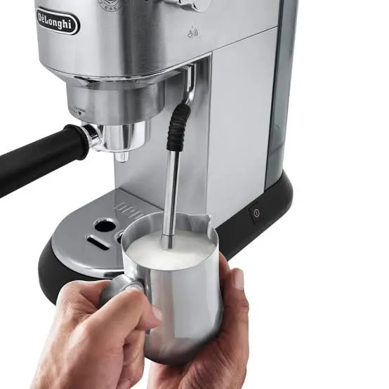 DeLonghi Dedica Arte EC885.M Manual Espresso Machine – Stainless Steel 2.webp